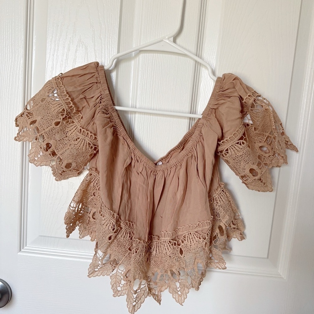 Tan Cropped Flutter Sleeve Blouse with Ruffles - Picture 2 of 5